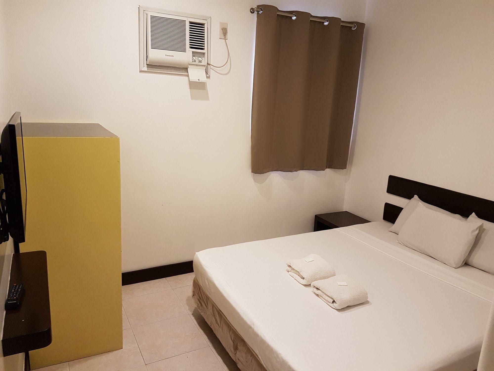 Ong Bun Pension House Iloilo City Bagian luar foto