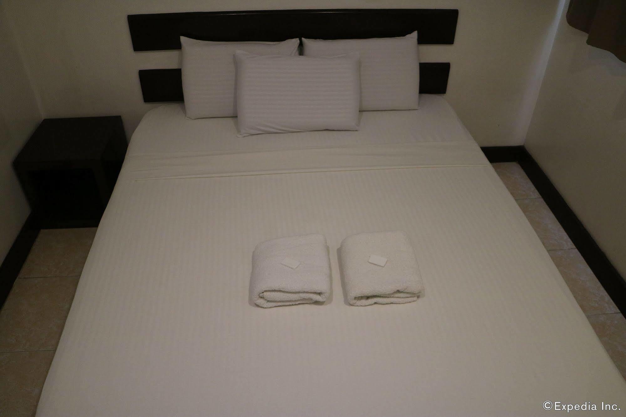 Ong Bun Pension House Iloilo City Bagian luar foto