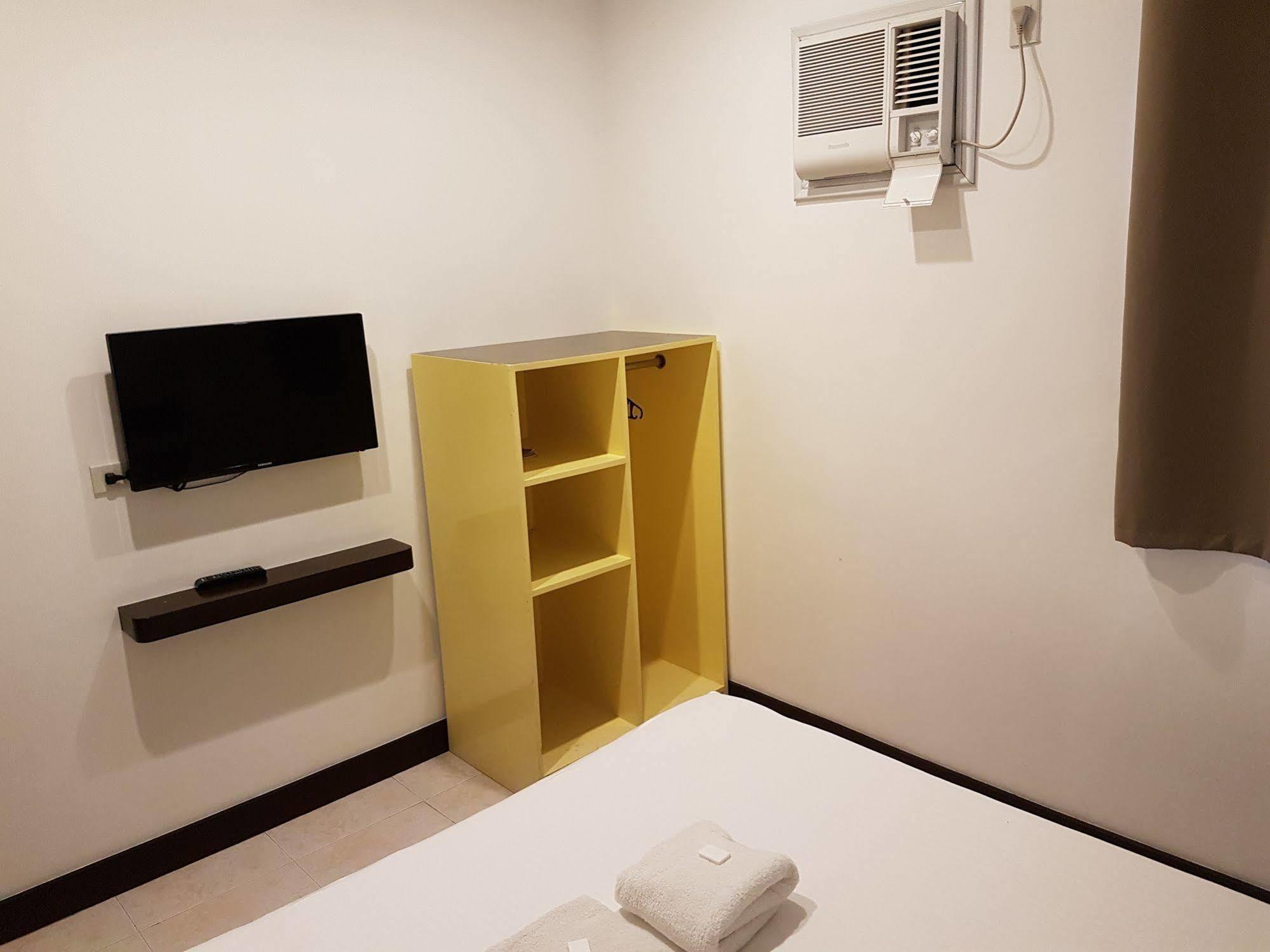 Ong Bun Pension House Iloilo City Bagian luar foto