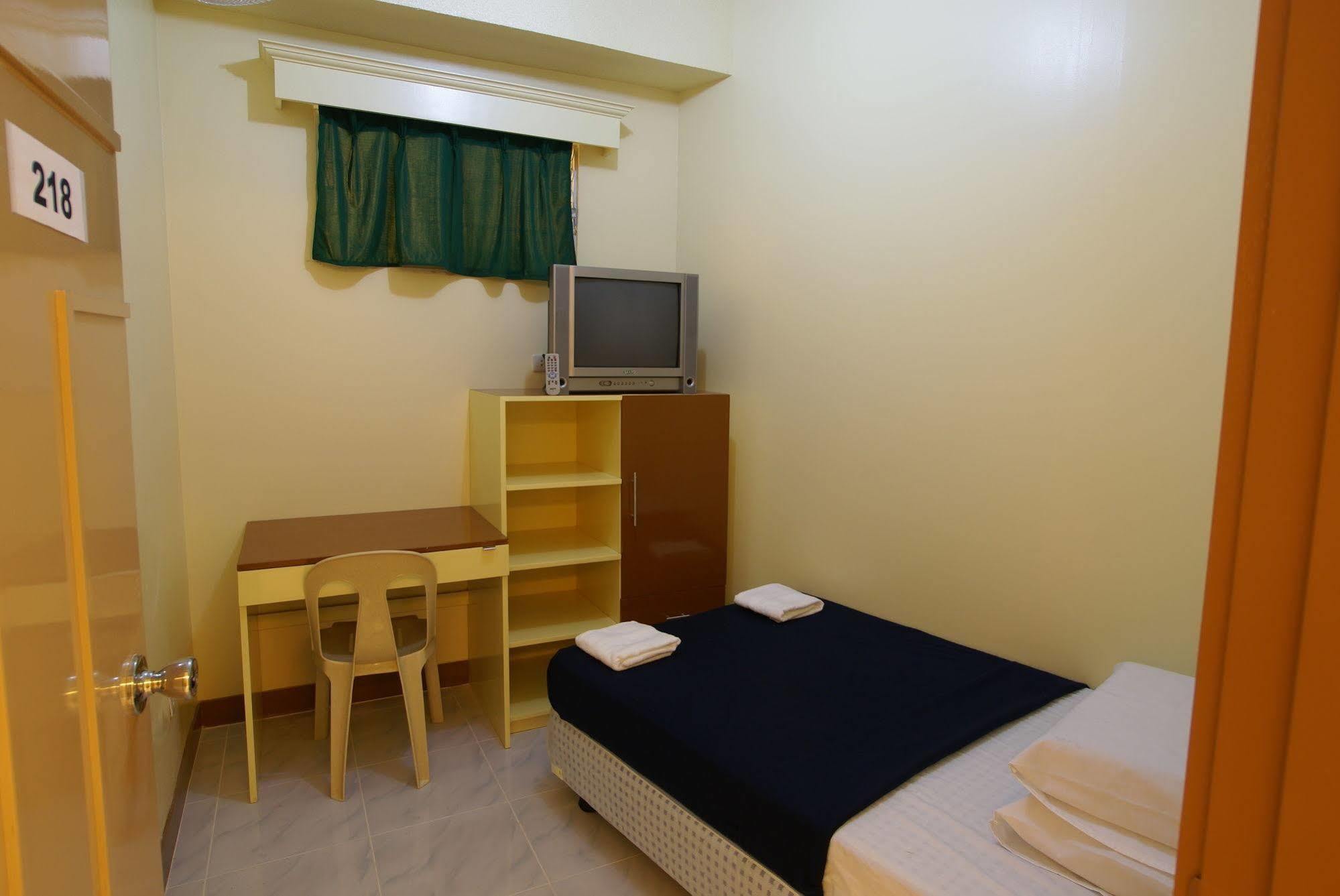 Ong Bun Pension House Iloilo City Bagian luar foto