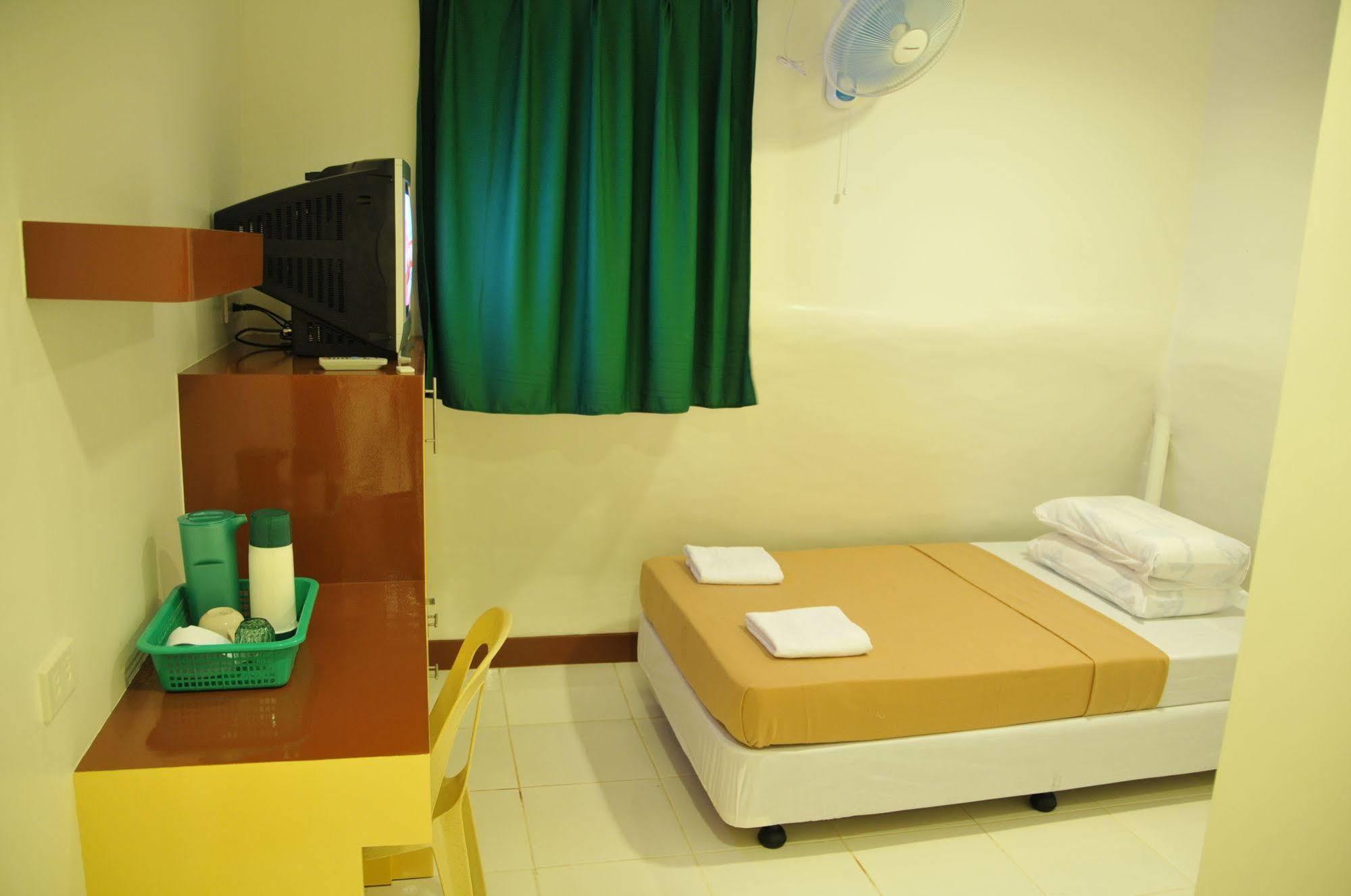 Ong Bun Pension House Iloilo City Bagian luar foto